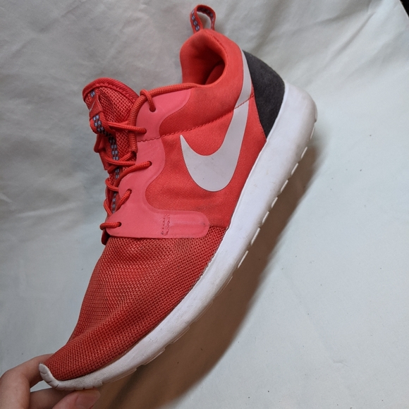 Nike Roshe Run - Picture 2 of 4